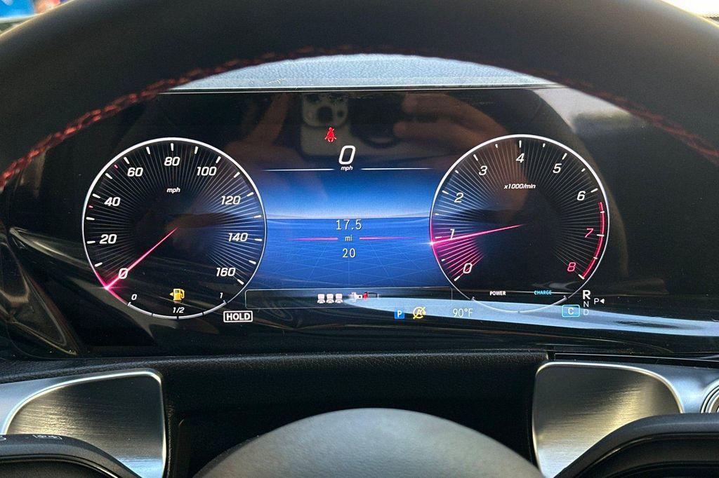 new 2025 Mercedes-Benz GLB 250 car, priced at $44,179