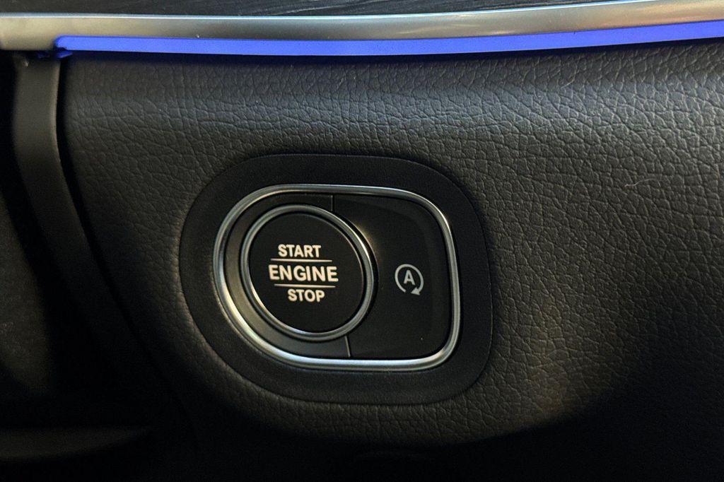 new 2025 Mercedes-Benz GLS 450 car, priced at $79,992