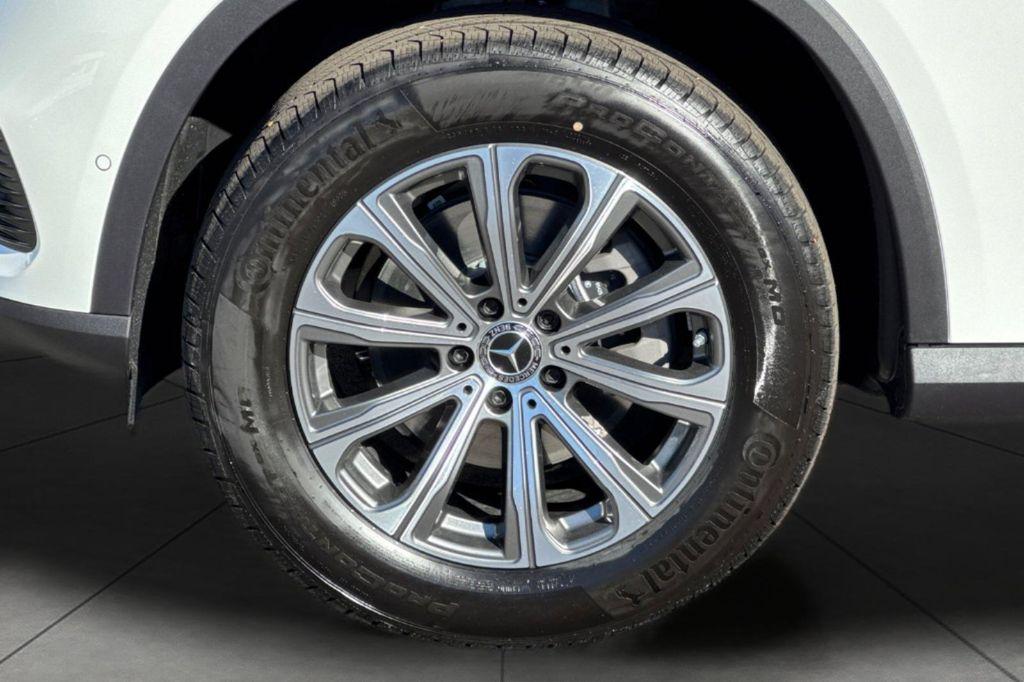 new 2026 Mercedes-Benz GLC 300 car, priced at $51,690