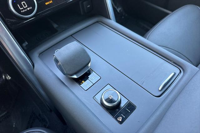 used 2023 Land Rover Discovery car, priced at $39,894