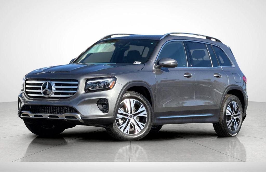 new 2026 Mercedes-Benz GLB 250 car, priced at $41,312