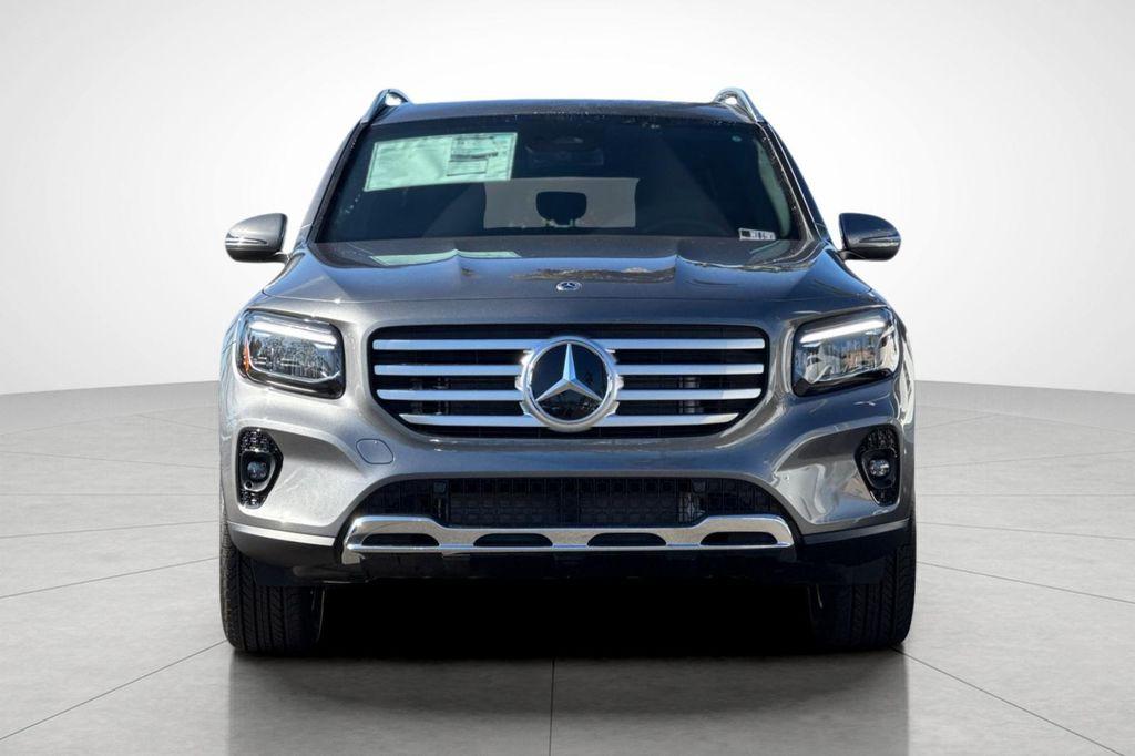new 2026 Mercedes-Benz GLB 250 car, priced at $41,312