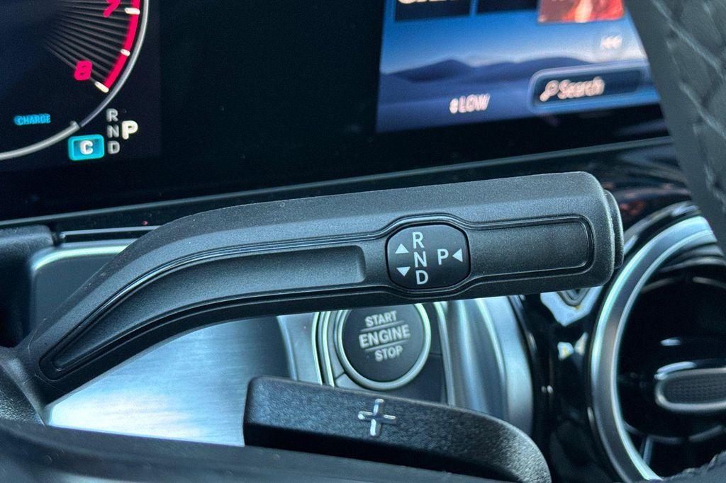 new 2026 Mercedes-Benz GLB 250 car, priced at $41,312