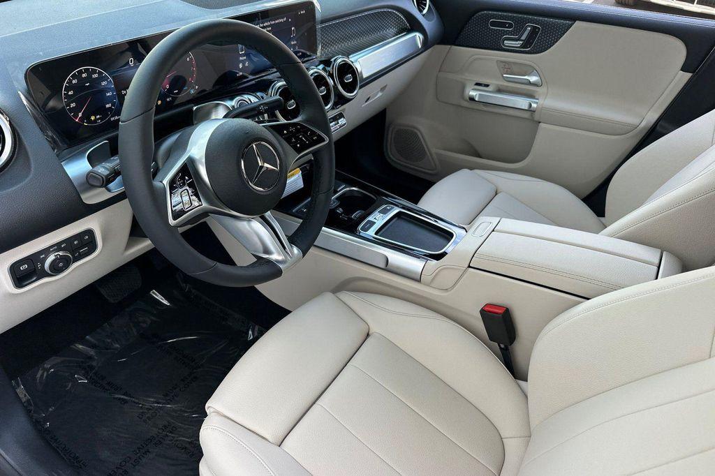 new 2026 Mercedes-Benz GLB 250 car, priced at $47,085