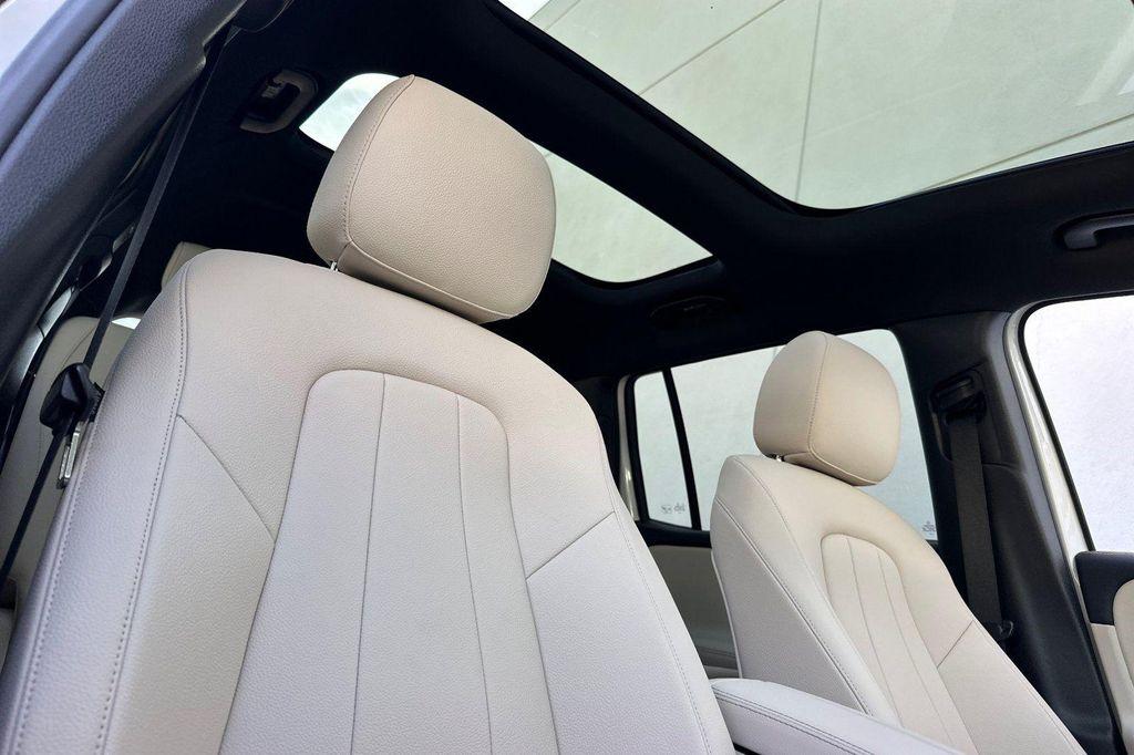 new 2026 Mercedes-Benz GLB 250 car, priced at $47,085