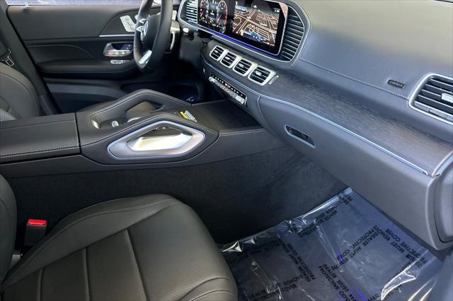 new 2025 Mercedes-Benz GLS 450 car, priced at $97,015