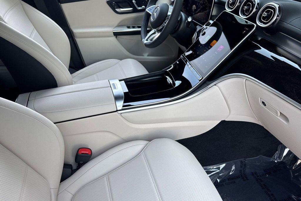 new 2025 Mercedes-Benz GLC 300 car, priced at $48,640