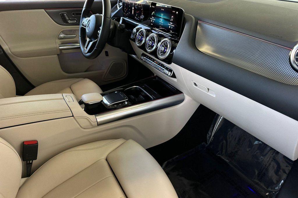 used 2023 Mercedes-Benz GLA 250 car, priced at $27,582