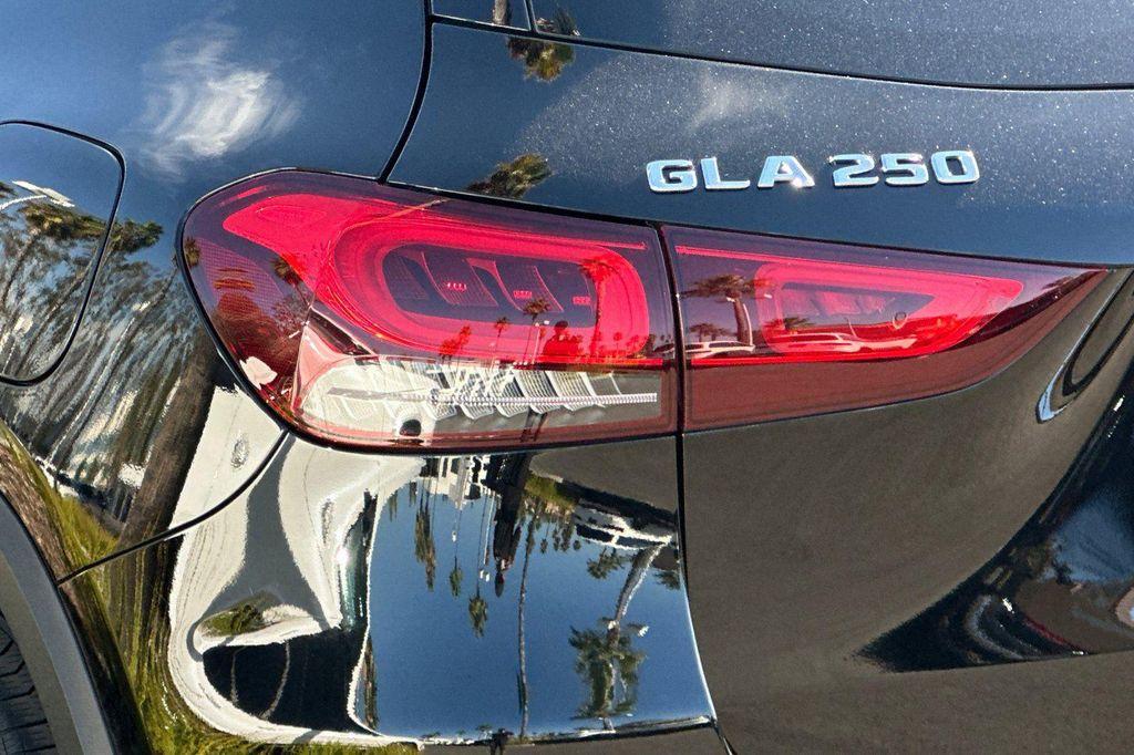 used 2023 Mercedes-Benz GLA 250 car, priced at $27,582