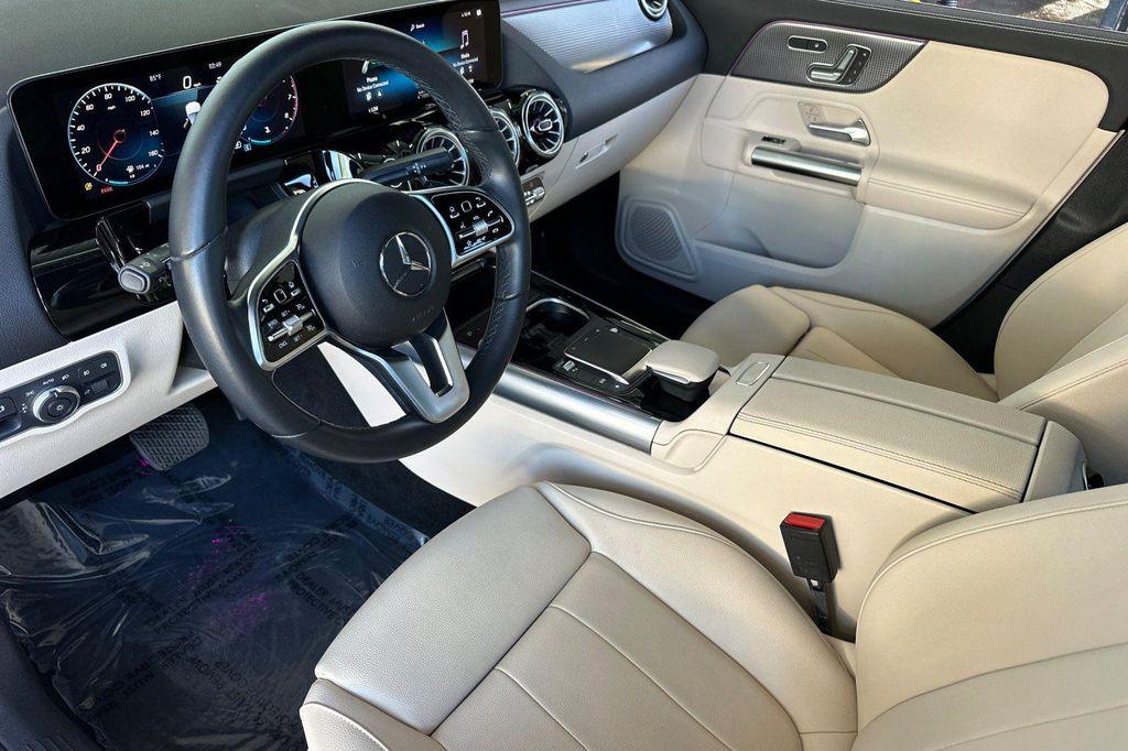 used 2023 Mercedes-Benz GLA 250 car, priced at $27,582