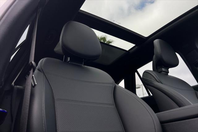new 2025 Mercedes-Benz GLC 300 car, priced at $57,155