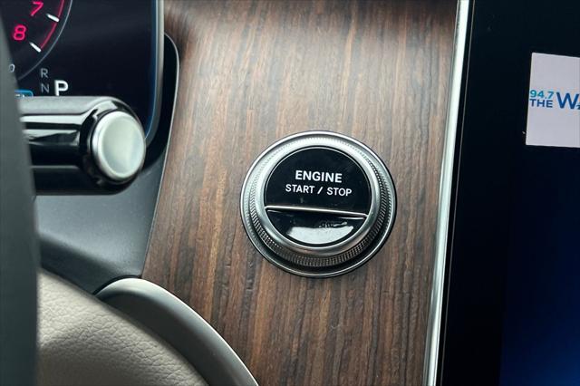 new 2025 Mercedes-Benz GLC 350e car, priced at $62,805
