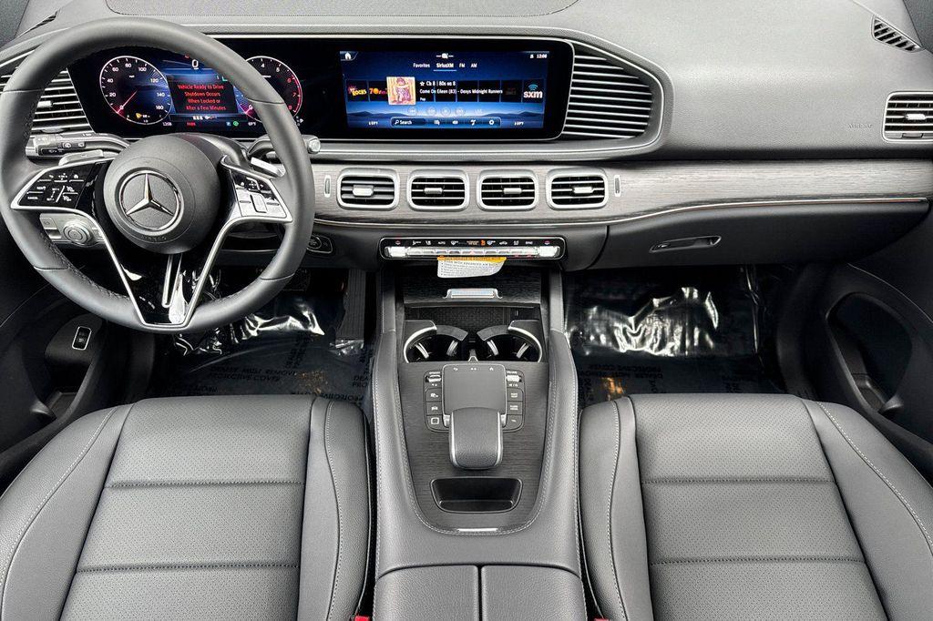 new 2026 Mercedes-Benz GLE 450 car, priced at $78,260