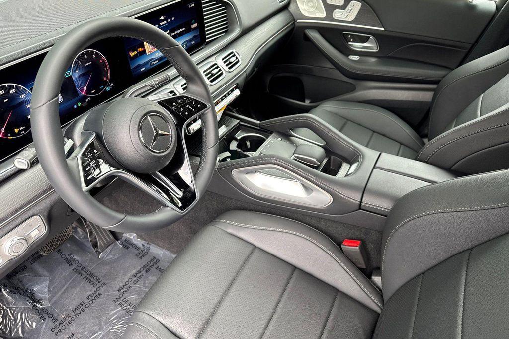 new 2026 Mercedes-Benz GLE 450 car, priced at $78,260