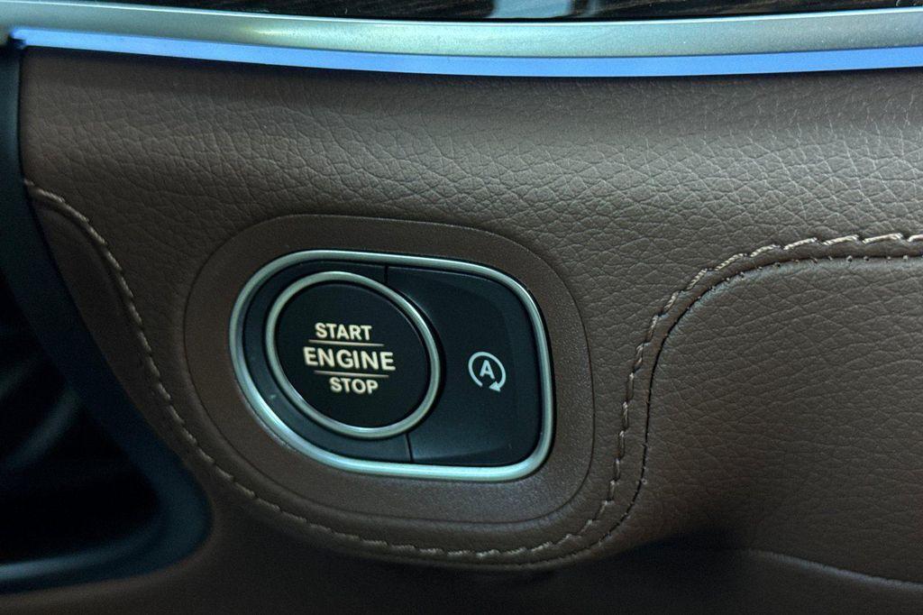 new 2025 Mercedes-Benz GLS 450 car, priced at $84,516