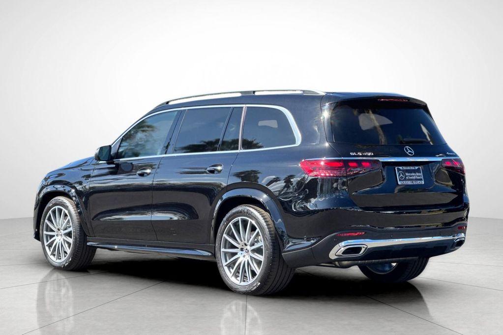 new 2025 Mercedes-Benz GLS 450 car, priced at $84,516