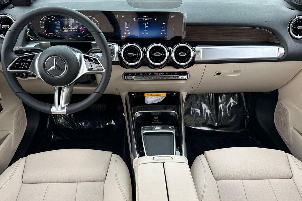 new 2026 Mercedes-Benz GLB 250 car, priced at $42,266