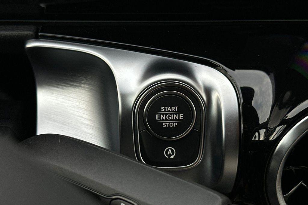 new 2026 Mercedes-Benz GLB 250 car, priced at $42,266