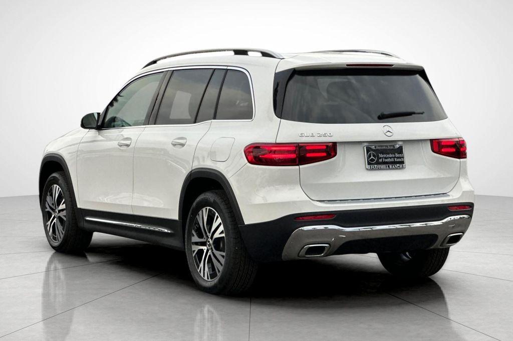 new 2026 Mercedes-Benz GLB 250 car, priced at $42,266