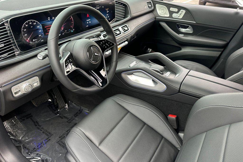 new 2026 Mercedes-Benz GLS 450 car, priced at $95,230