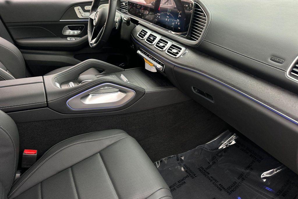 new 2026 Mercedes-Benz GLS 450 car, priced at $95,230