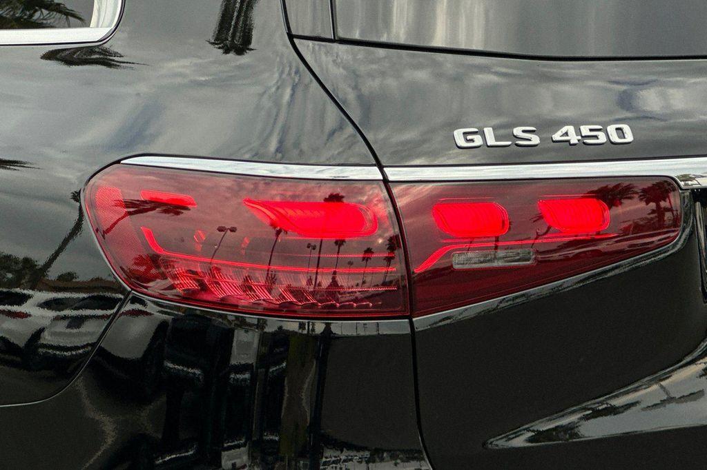 new 2026 Mercedes-Benz GLS 450 car, priced at $95,230