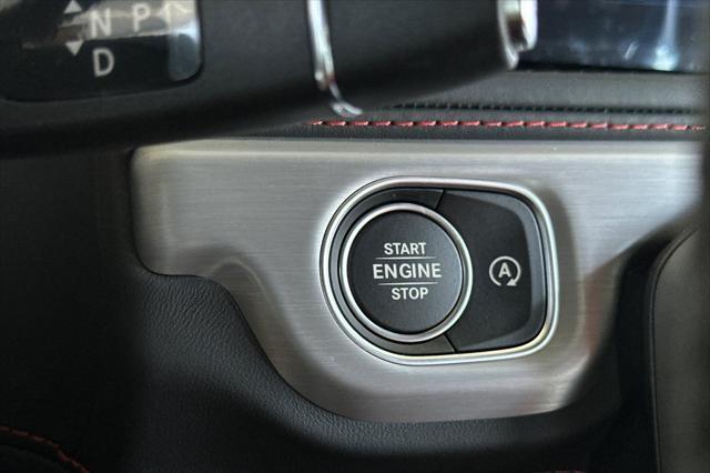 new 2025 Mercedes-Benz AMG G 63 car, priced at $261,544