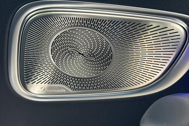 new 2025 Mercedes-Benz GLC 300 car, priced at $60,251