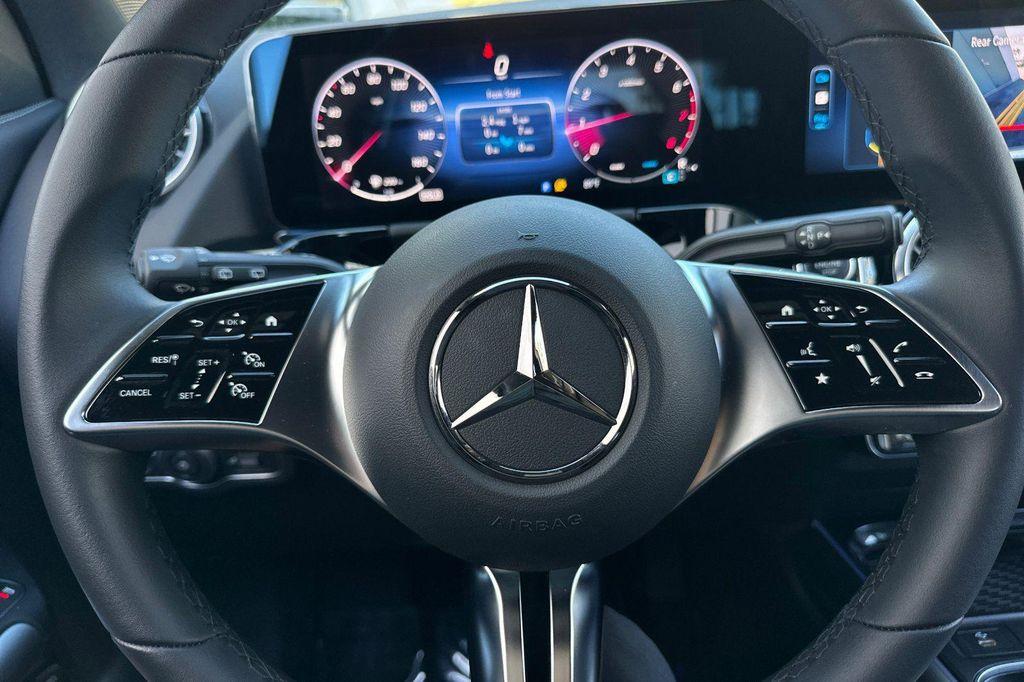 used 2025 Mercedes-Benz GLA 250 car, priced at $37,990