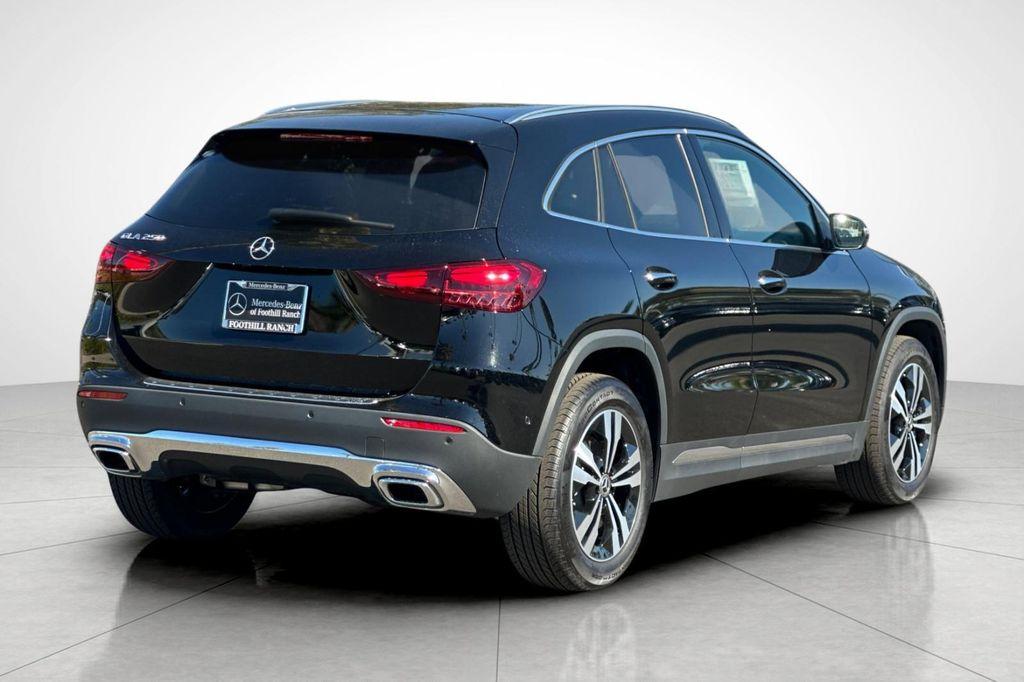used 2025 Mercedes-Benz GLA 250 car, priced at $37,990