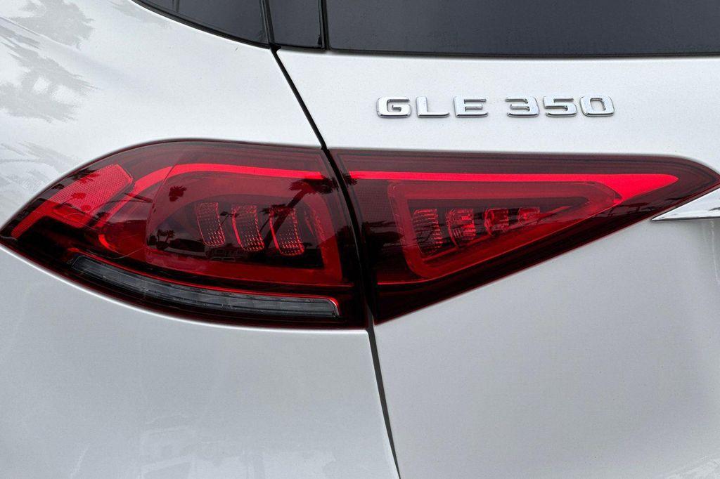 used 2022 Mercedes-Benz GLE 350 car, priced at $37,981