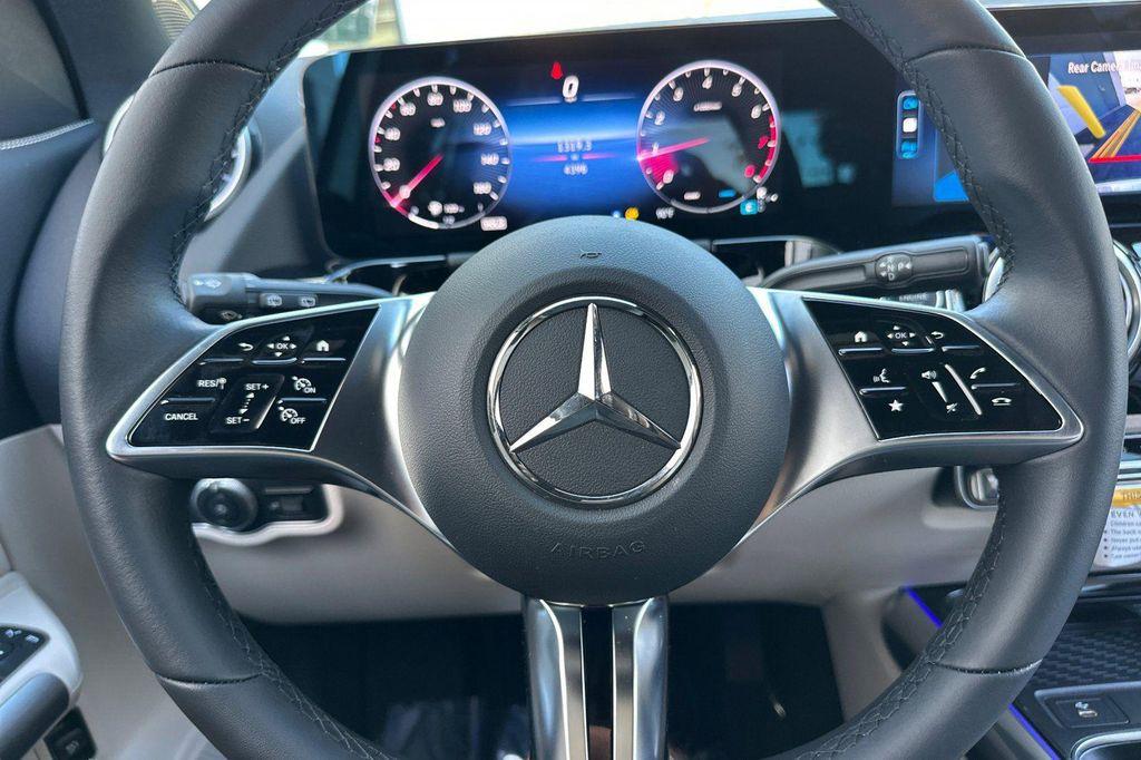 used 2025 Mercedes-Benz GLA 250 car, priced at $39,880