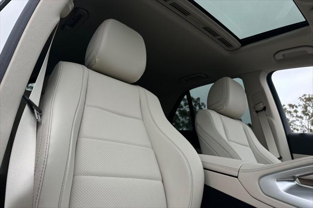 new 2025 Mercedes-Benz GLE 450e car, priced at $76,245