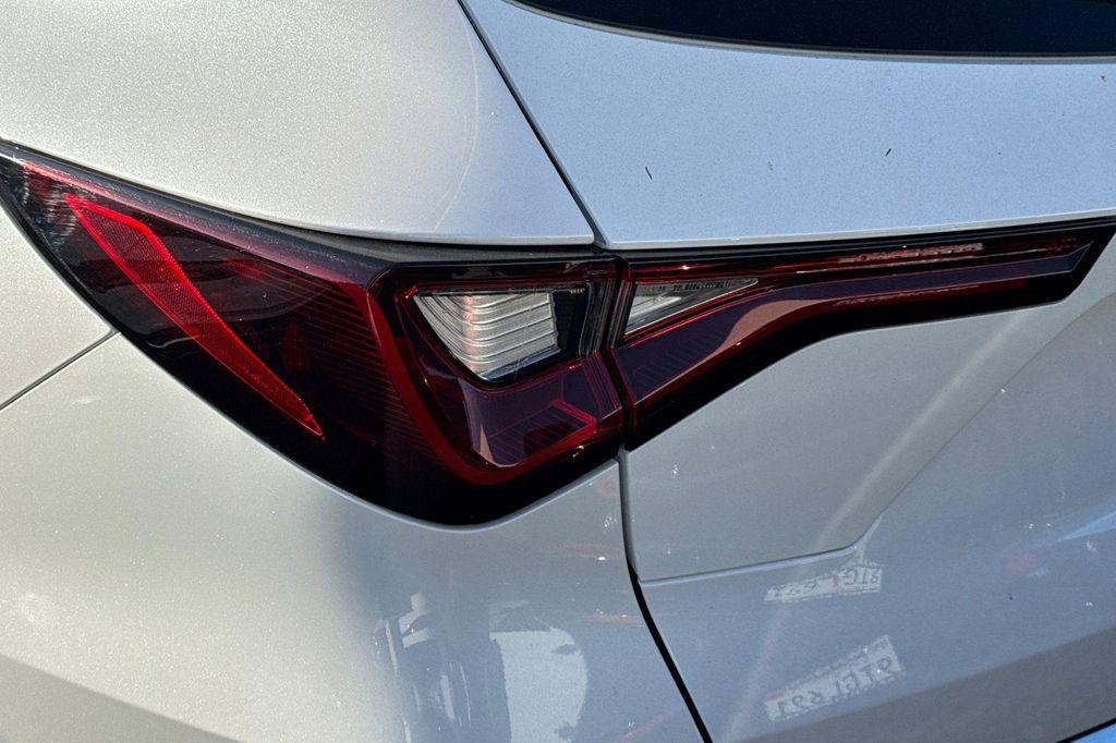 used 2025 Acura MDX car, priced at $46,584