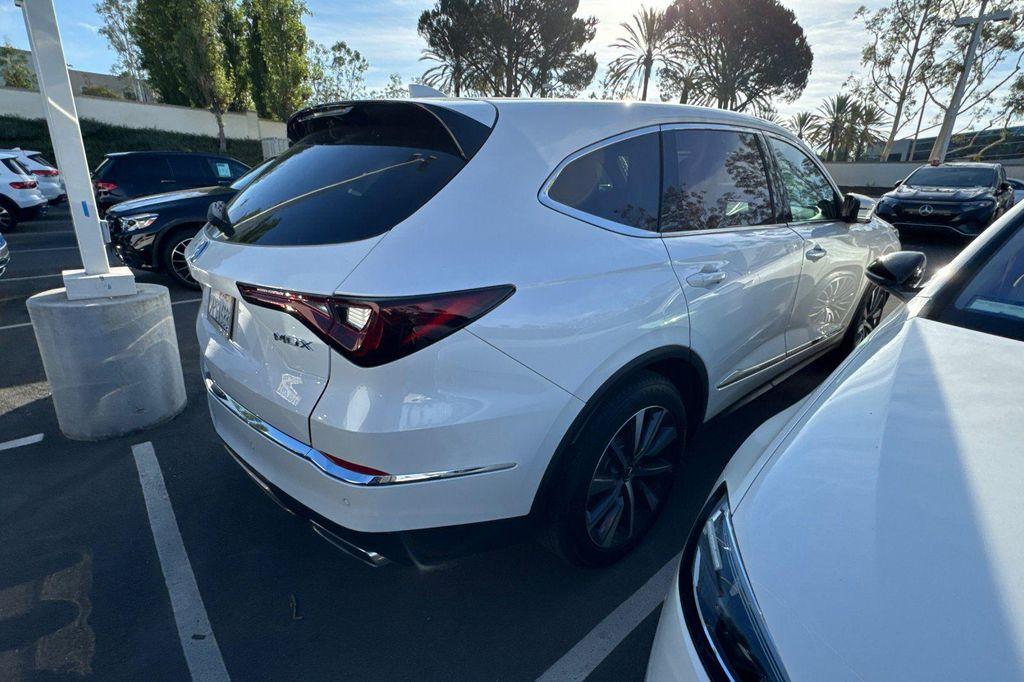 used 2025 Acura MDX car, priced at $46,584