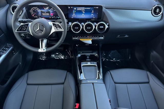 new 2025 Mercedes-Benz GLA 250 car, priced at $52,250