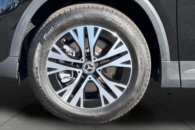 new 2025 Mercedes-Benz GLA 250 car, priced at $52,250