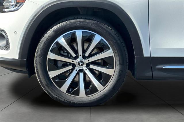 used 2021 Mercedes-Benz GLB 250 car, priced at $26,884