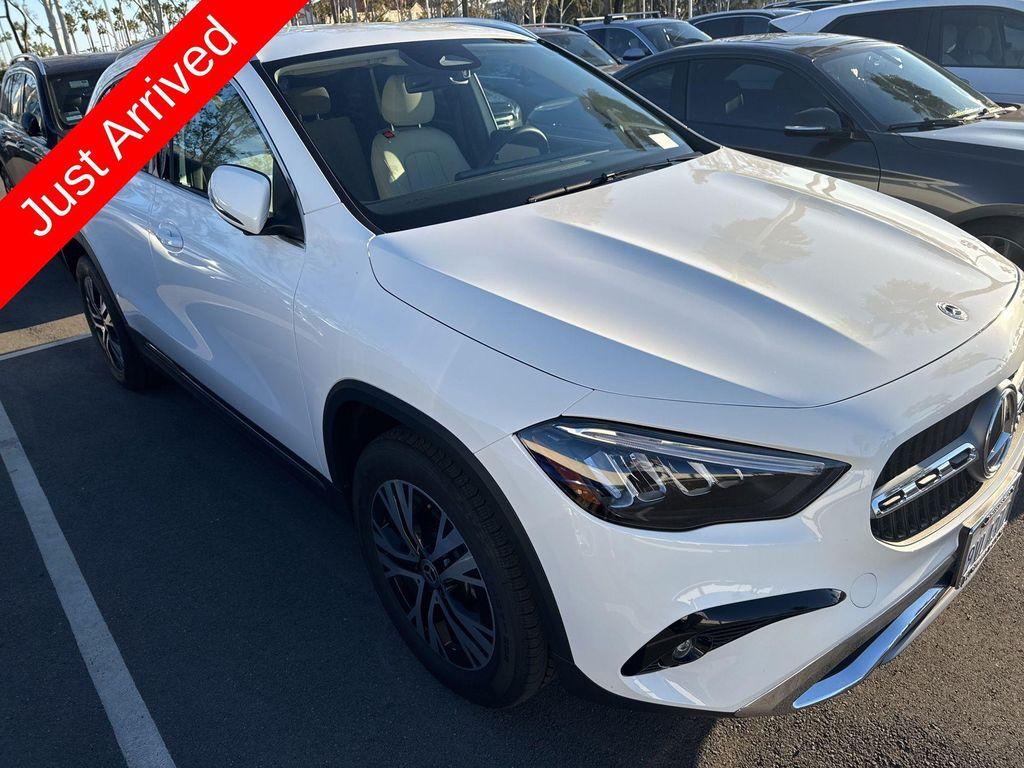 used 2026 Mercedes-Benz GLA 250 car, priced at $43,285