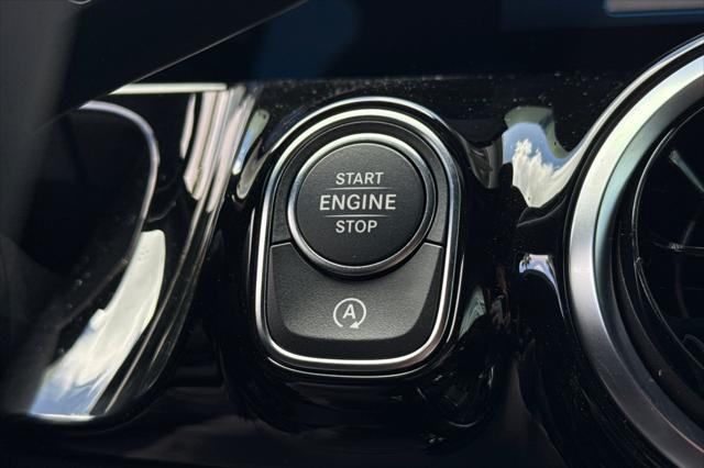 new 2025 Mercedes-Benz GLA 250 car, priced at $42,250