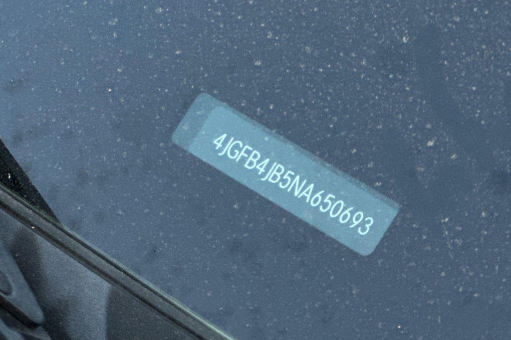 used 2022 Mercedes-Benz GLE 350 car, priced at $43,984