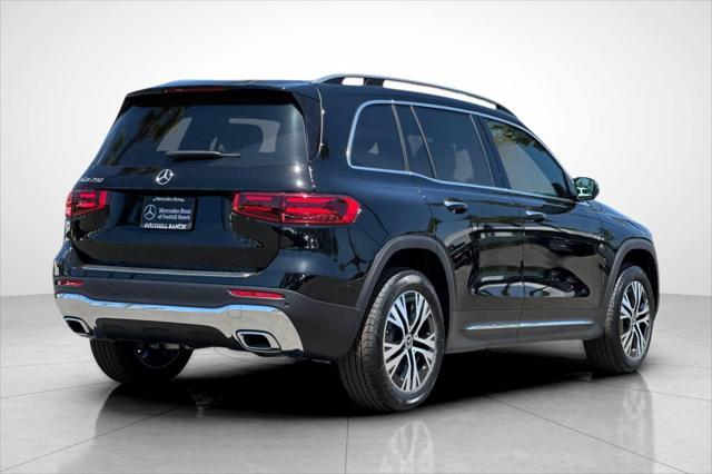 new 2025 Mercedes-Benz GLB 250 car, priced at $47,145