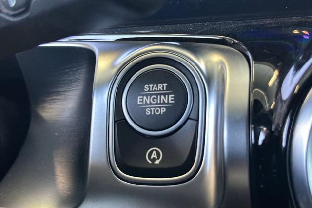 new 2025 Mercedes-Benz GLB 250 car, priced at $47,145