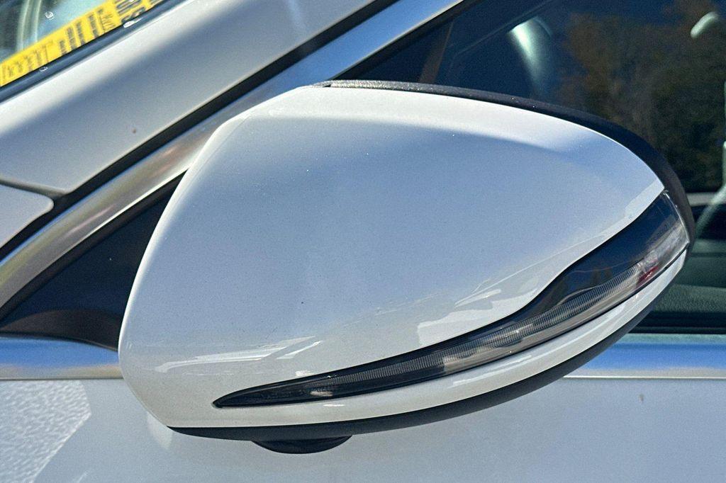 used 2019 Mercedes-Benz GLC 300 car, priced at $16,484