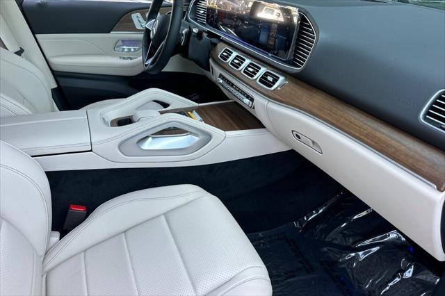 new 2025 Mercedes-Benz GLE 450e car, priced at $68,094