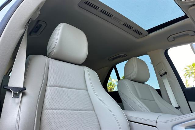 new 2025 Mercedes-Benz GLE 450e car, priced at $68,094