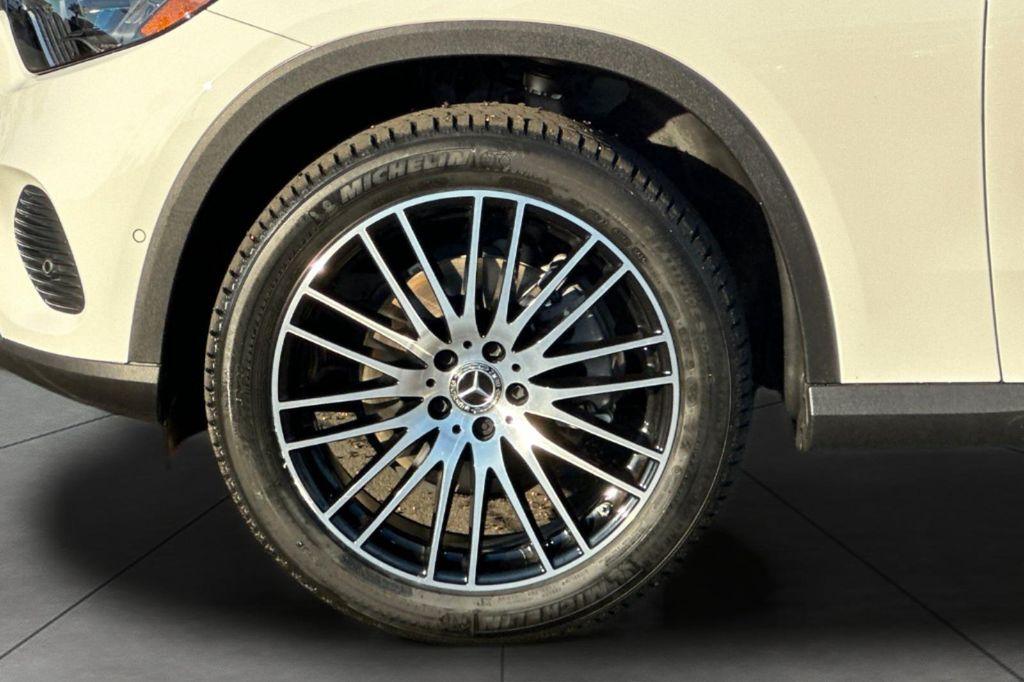 used 2023 Mercedes-Benz GLC 300 car, priced at $38,984