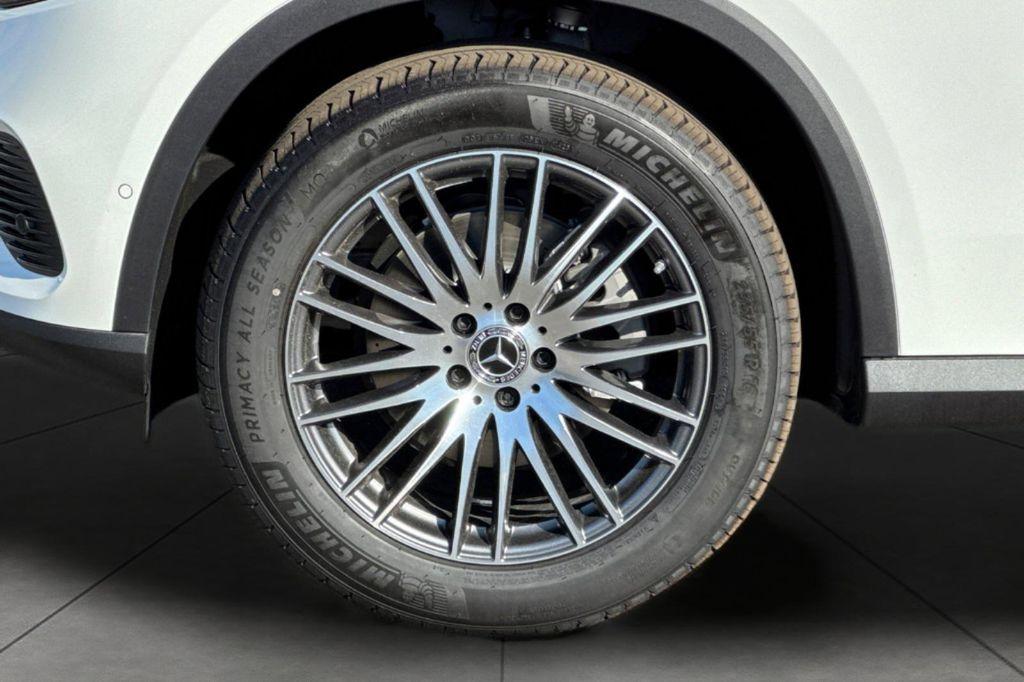 new 2026 Mercedes-Benz GLC 300 car, priced at $54,040