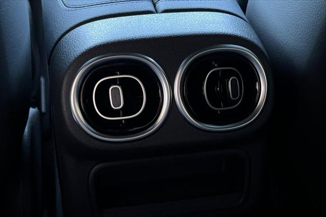 new 2025 Mercedes-Benz GLC 300 car, priced at $51,395