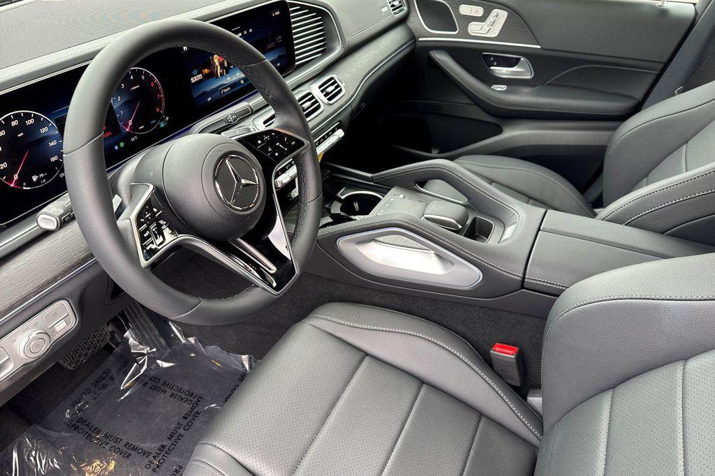 new 2026 Mercedes-Benz GLE 450 car, priced at $81,875